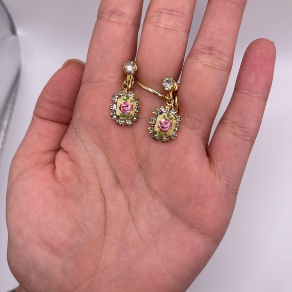 Vintage Rose Hand-Painted Guilloche Dangle Screw Back Earrings - Picture 4 of 4